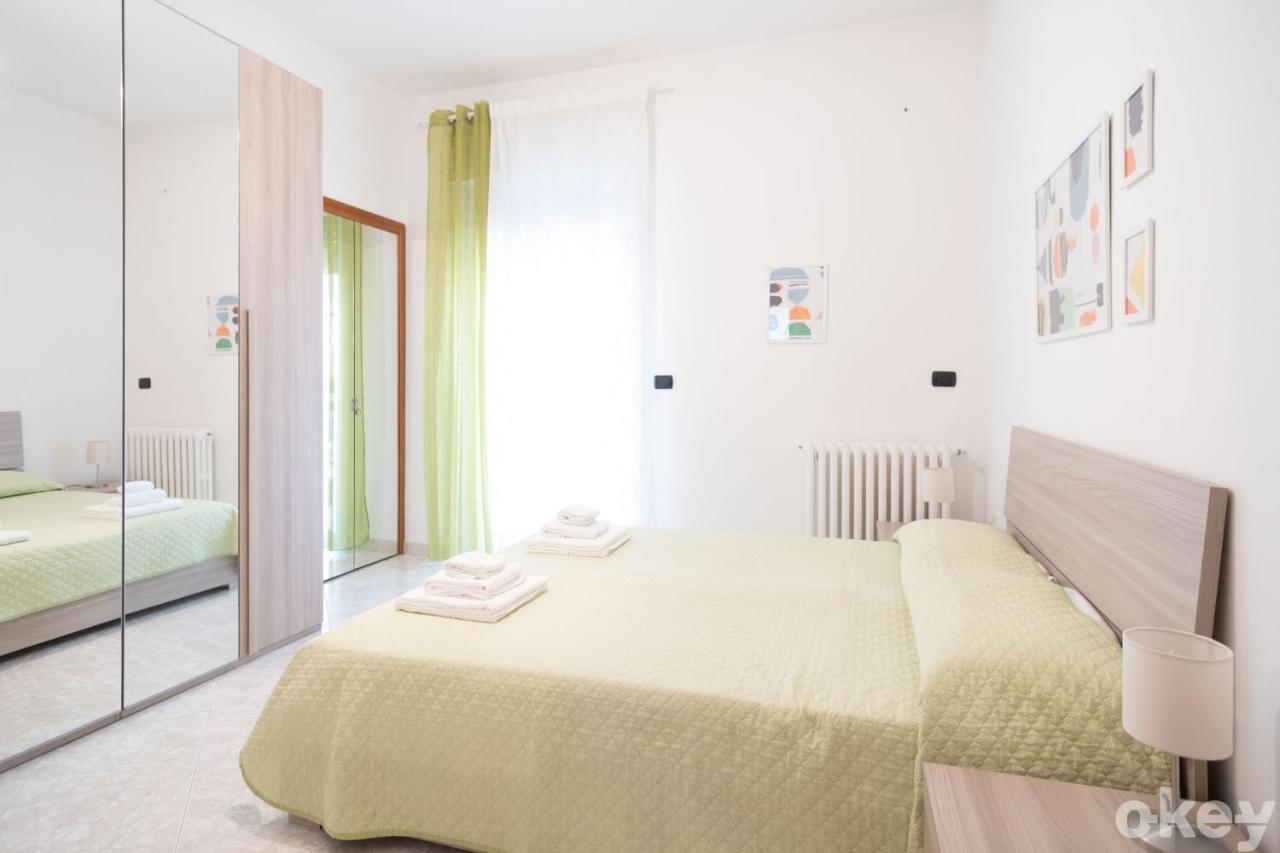 Cozy Apartments De Gasperi Bari Eksteriør billede