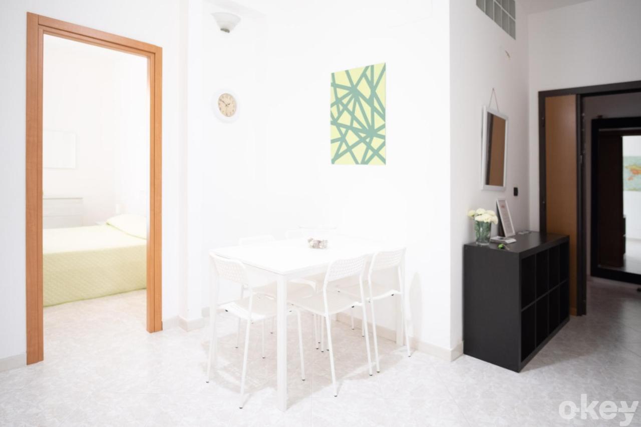 Cozy Apartments De Gasperi Bari Eksteriør billede