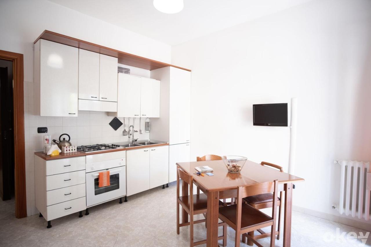 Cozy Apartments De Gasperi Bari Eksteriør billede